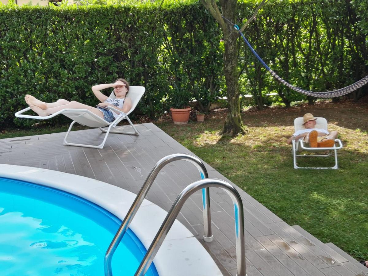 Corte Martinola Bed&Breakfast In Franciacorta Ome Exterior photo